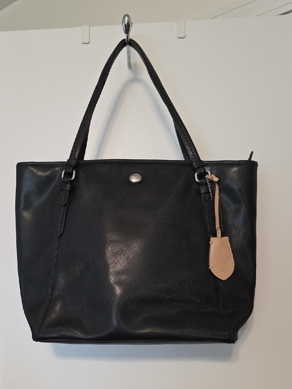 Coach Black Leather Tote with Beige Tag
